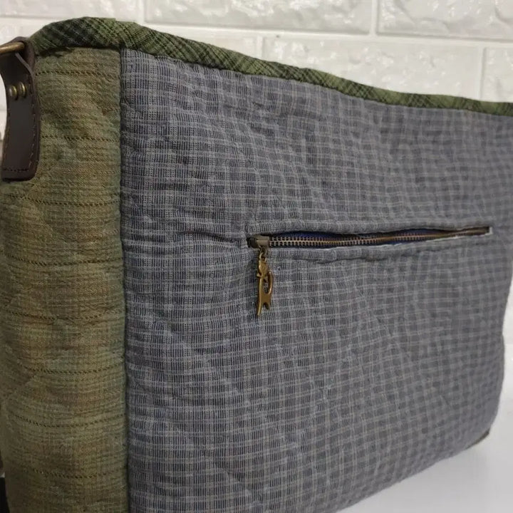 [BUNJANG] Handmade Quilt Crossbody Bag / 퀼트핸드메이드가방