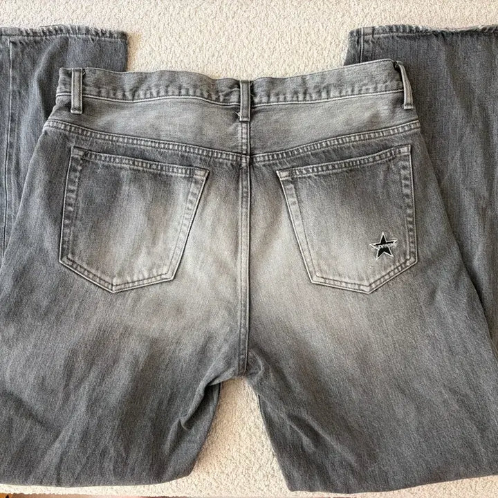 [SOLD OUT] (32) 슈프림 디스트레스 루즈핏 그레이