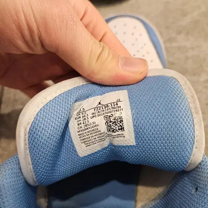 [BUNJANG] Nike Air Jordan 1 Low Sky Blue Sneakers / 나이키 에어 조던 1 로우 스카이 블루 280mm