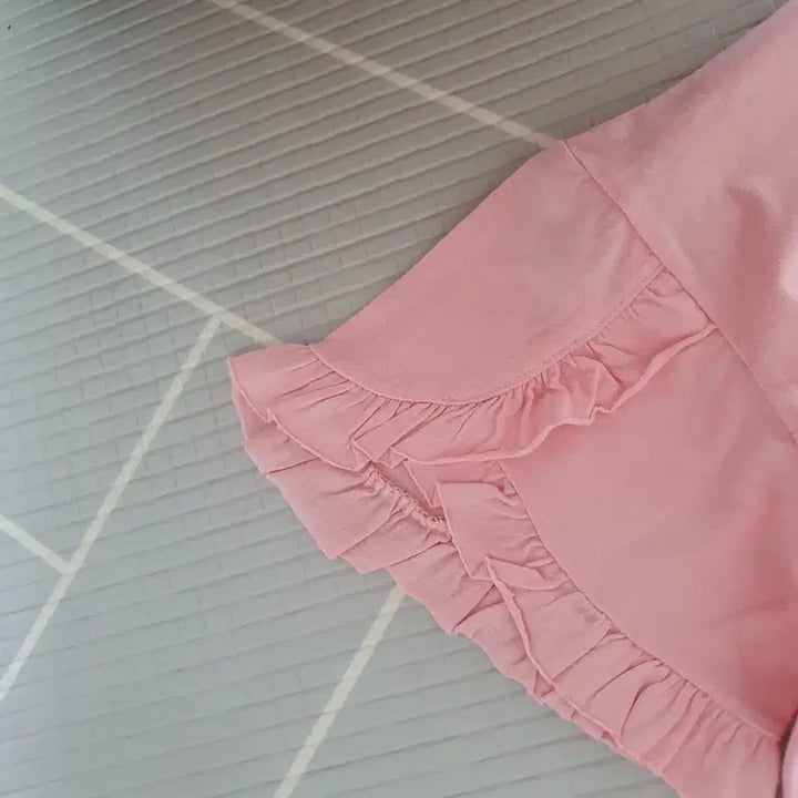 [BUNJANG] Vanilla Bee Ruffled Short Sleeve T-Shirt / .F 바닐라비 소매프릴 반팔티셔츠