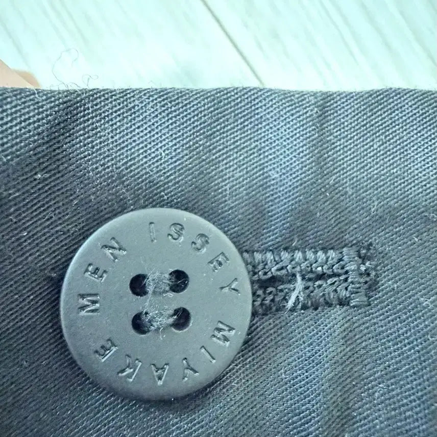 [BUNJANG] Issey Miyake Men Torus Pants Black Size 2 / 이세이미야케 멘 토러스 팬츠 블랙 2 사이즈