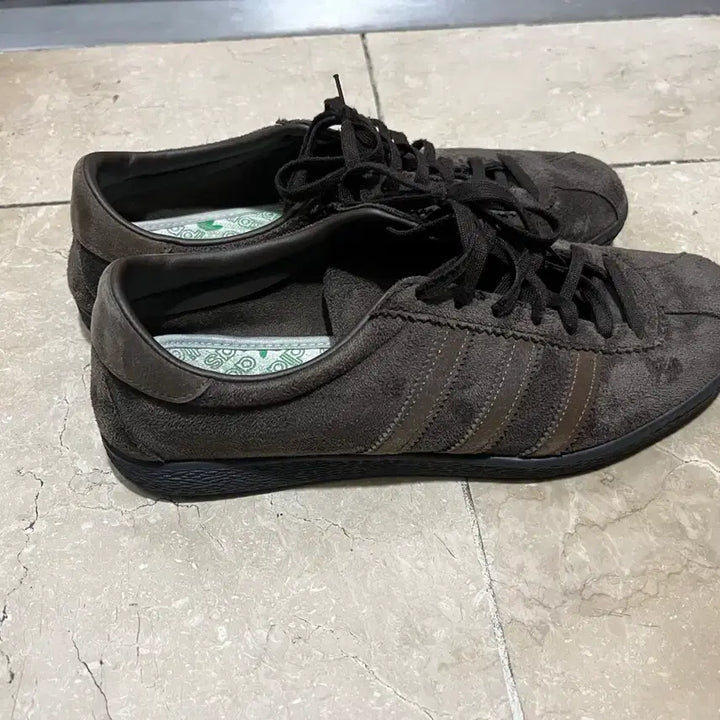 [BUNJANG] Adidas Tobacco Gruen Dark Brown Sneakers / 275 아디다스 토바코 그루엔 다크브라운