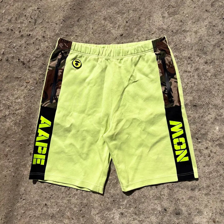 [BUNJANG] Aape Now Logo Fluorescent Camo Sweat Short Pants (XL) / (XL) Aape Now 로고 형광 카모 스웻 숏팬츠