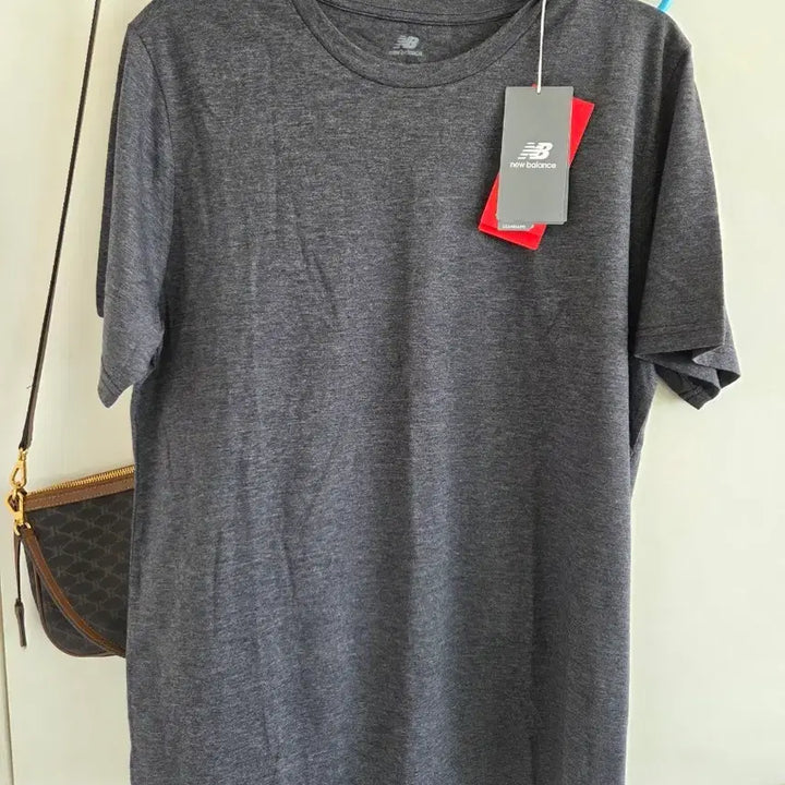 [BUNJANG] New Balance Gray Short Sleeve T-Shirt / 뉴발란스 회색 반팔 티셔츠