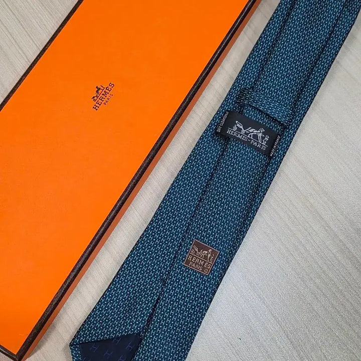 [BUNJANG] Hermes Silk Necktie - Teal Green / 에르메스 청녹색 실크넥타이