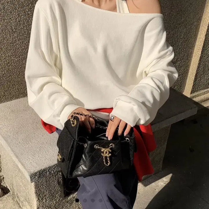 [BUNJANG] Luvmiu White MTM Sweatshirt / LUVMIU 루프 MTM 화이트 맨투맨 판매합니다!