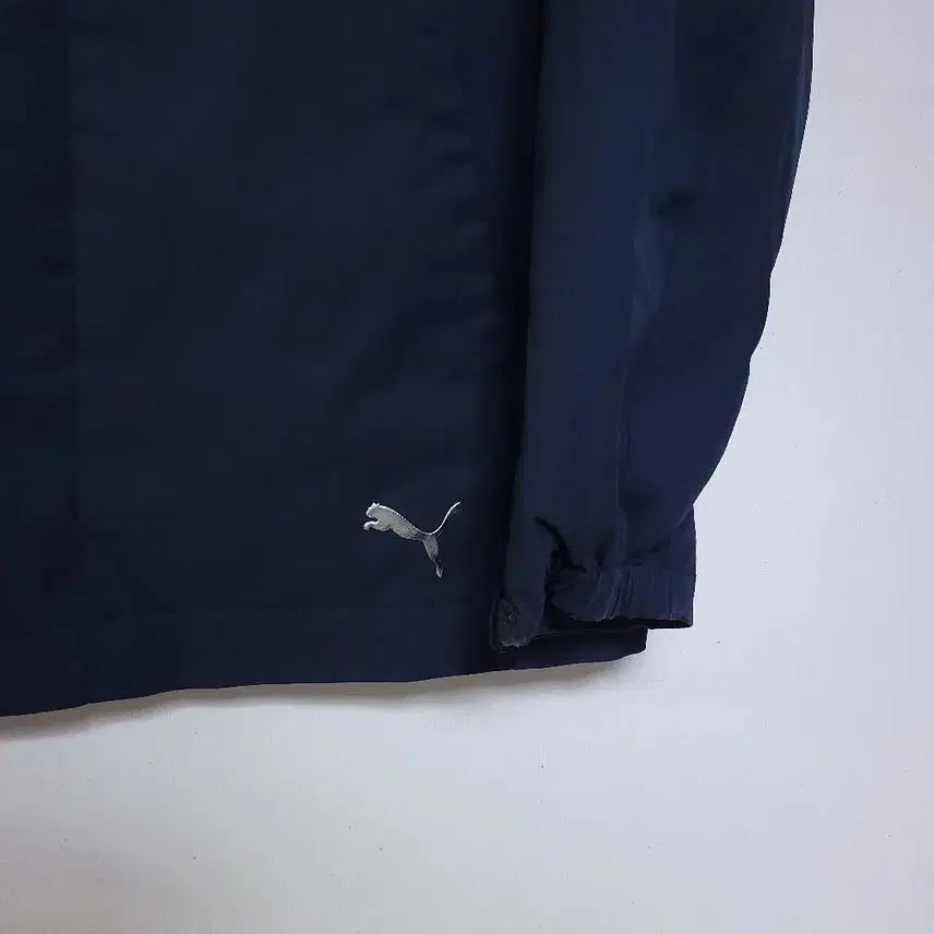 [BUNJANG] Puma Functional Windbreaker Jacket Dark Navy (Size L) / 푸마 기능성 바람막이 자켓 다크네이비 (사이즈100/L)