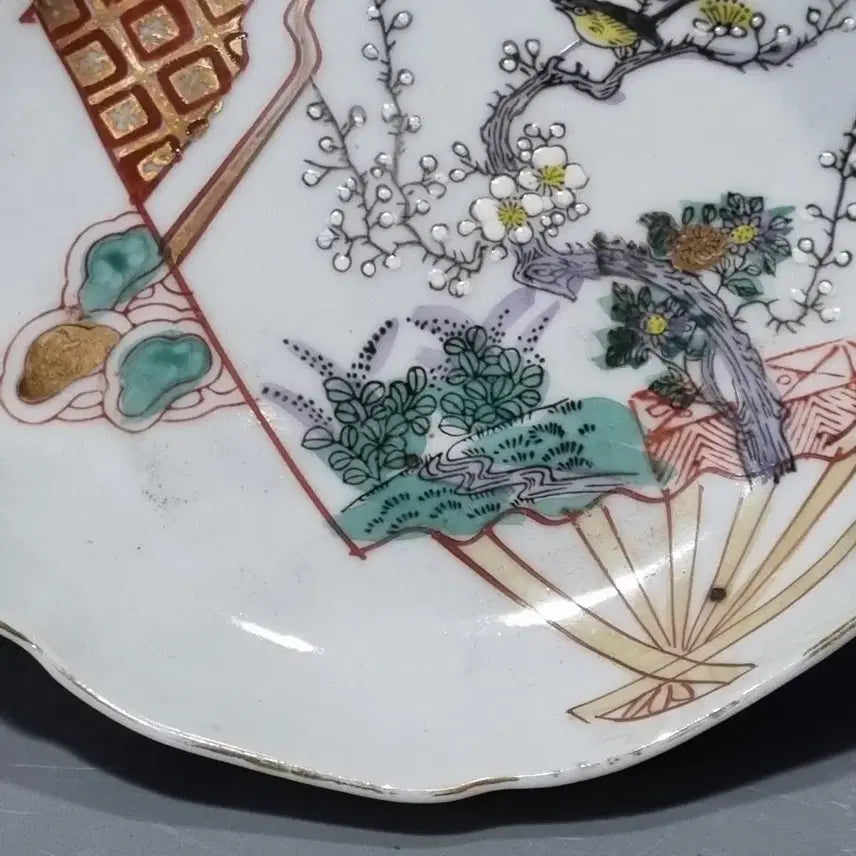 [BUNJANG] Vintage Imari Porcelain Floral Plate / 골동품 빈티지 플라워 패턴 도자기 접시