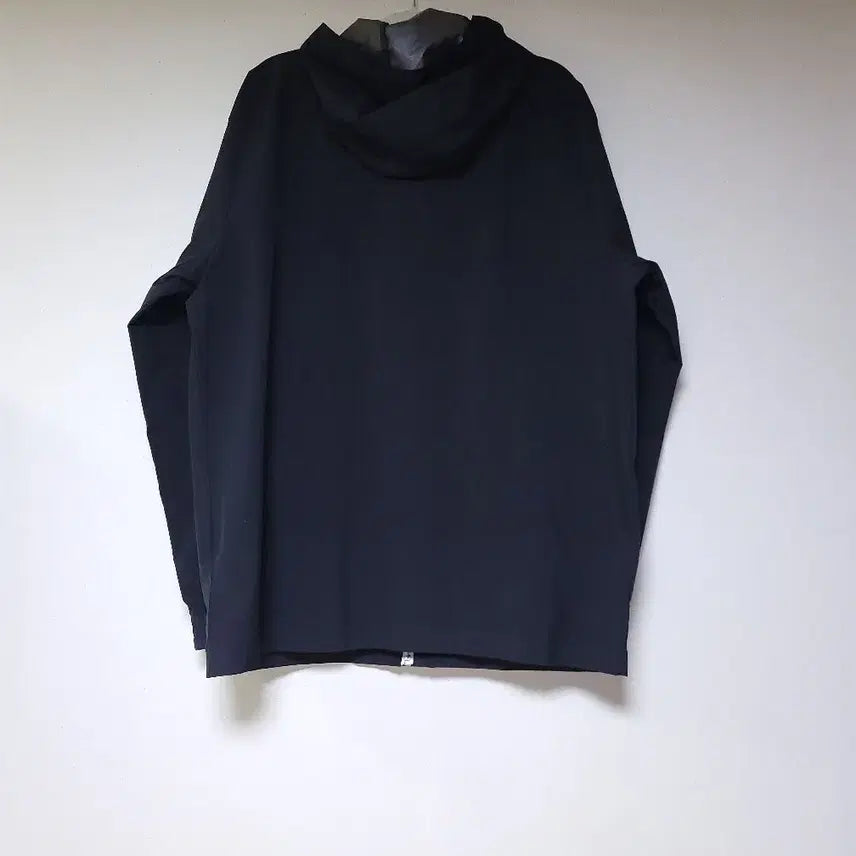 [BUNJANG] Adidas Functional Windbreaker Jacket Black (Size 2XL) / 아디다스 기능성 바람막이 자켓 블랙 (사이즈110/2XL)