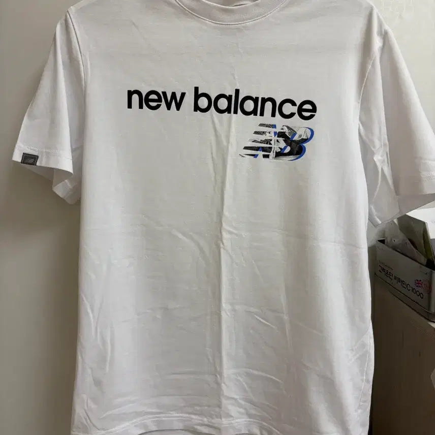 [SOLD OUT] 뉴발란스 화이트 반팔 티셔츠 프린팅