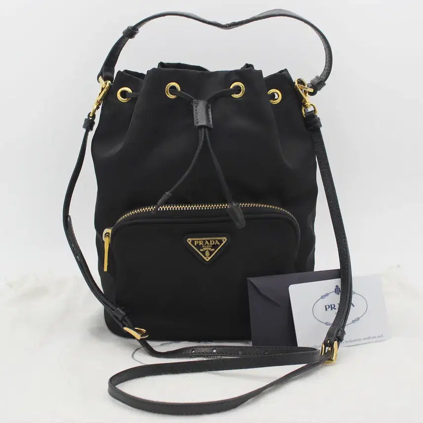 [SOLD OUT] 프라다 리나일론 여성 버킷백 1BH038