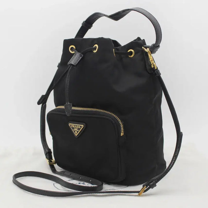 [SOLD OUT] 프라다 리나일론 여성 버킷백 1BH038