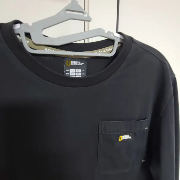 [BUNJANG] National Geographic Long Sleeve T-Shirt Black / 내셔널지오그래픽 긴팔 티셔츠 블랙 160 (여성55~66/남성XS)