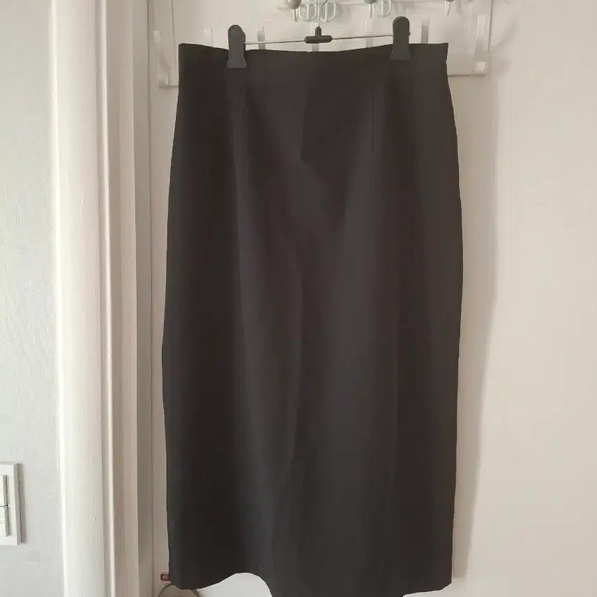 [BUNJANG] Black Long A-Line Skirt / 블랙롱스커트28~29