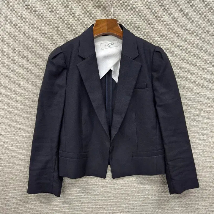 [BUNJANG] Beanpole Classic Cropped Blazer Jacket / 빈폴 클래식 크롭 블레이저 자켓 100 A09374