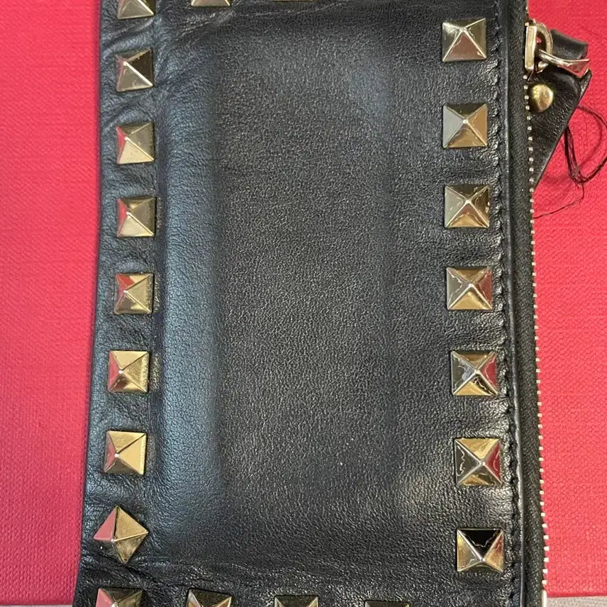 [BUNJANG] Valentino Rockstud Card Holder Black / 발렌티노 락스터드 카드지갑 블랙