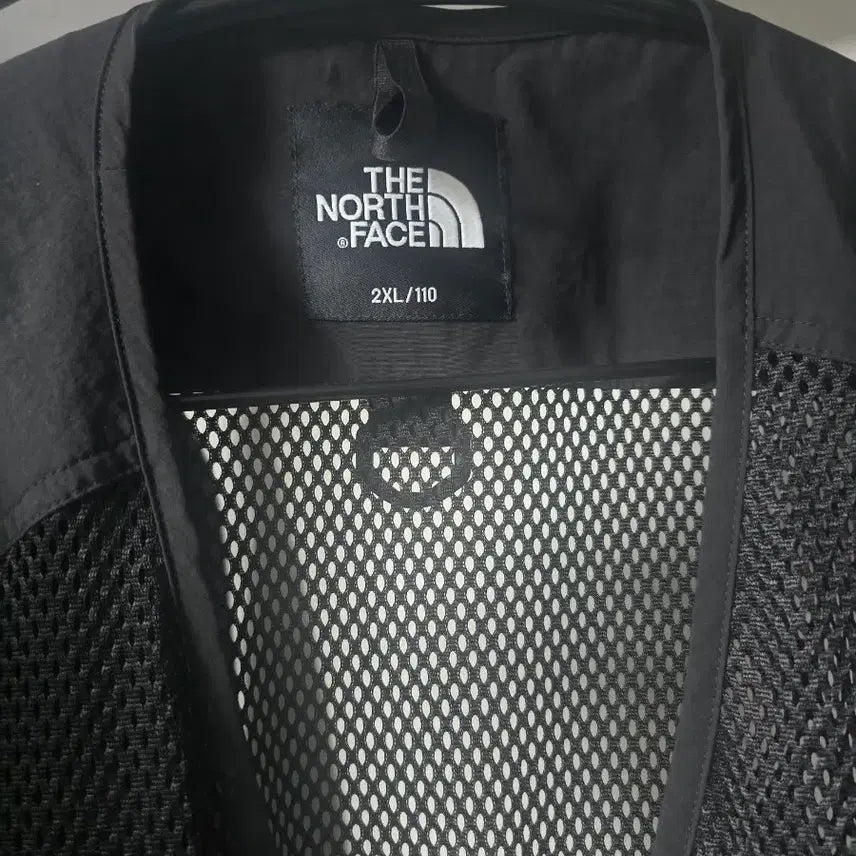 [SOLD OUT] 정품 노스페이스 메쉬.망사 조끼 2XL 블랙