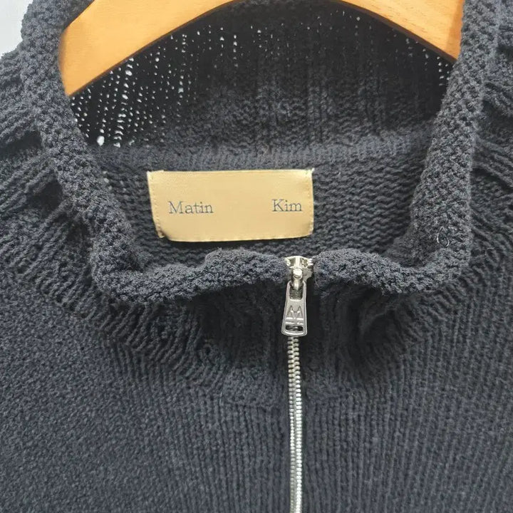 [BUNJANG] Matinkim Black Zip-Up Pocket Knit Vest S / (1272)마뗑킴 니트 조끼 블랙 집업 포켓 베스트 s