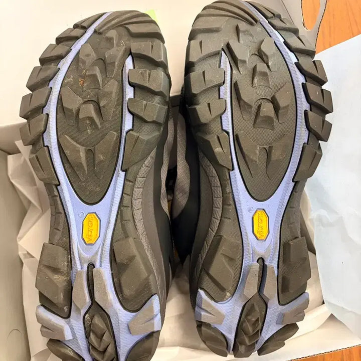 [SOLD OUT] 로우클래식 비브람 스니커즈