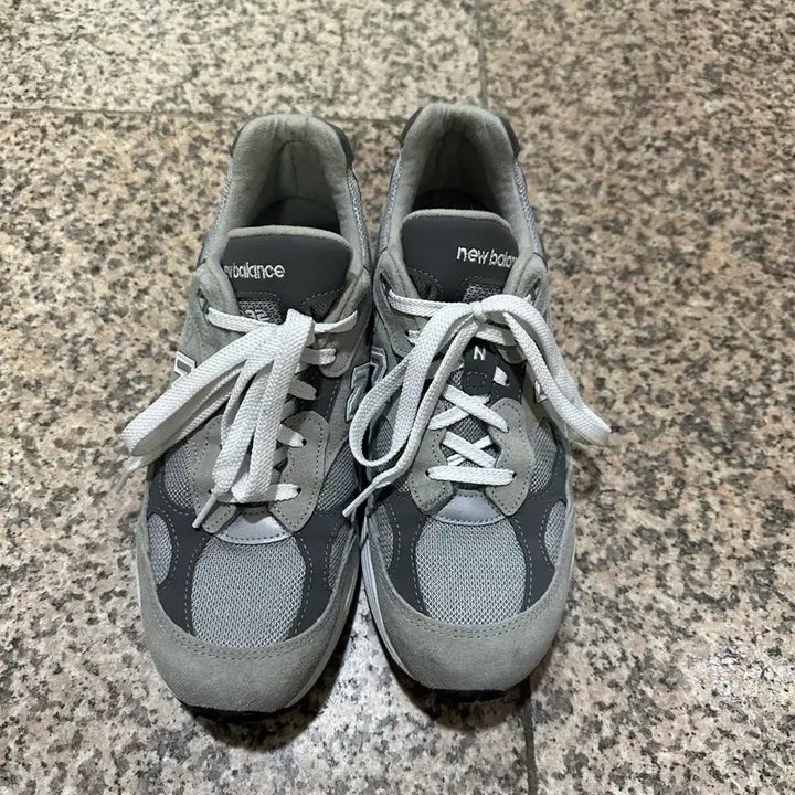 [SOLD OUT] 뉴발란스 992 코어 260사이즈