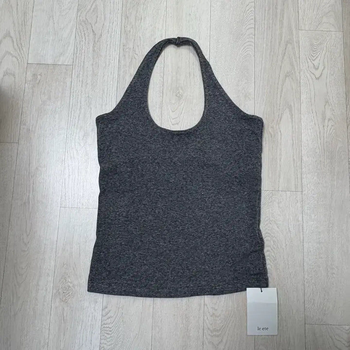 [BUNJANG] Le ete Halter Neck Top / 르에떼 홀터넥