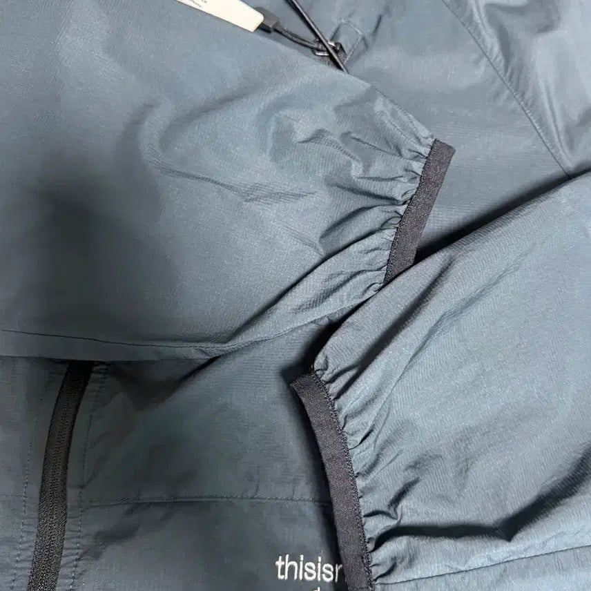 [BUNJANG] thisisneverthat PERTEX QA Windbreaker Washed Black / [L] 디스이즈네버댓 퍼텍스 QA 윈드브레이커 워시드 블랙