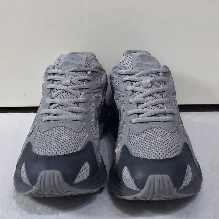 [BUNJANG] Mizuno Speed 2K Vintage Gray Running Shoes (Discontinued) / [255] 미즈노 스피드2K 빈티지그레이ㅡ단종매물,최저가