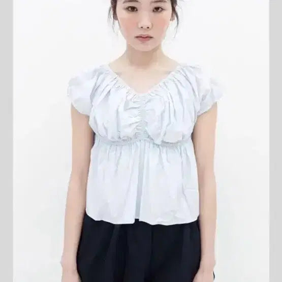 [BUNJANG] Aftermonday White Shirring Blouse / 에프터먼데이 샵페어리 화이트 셔링블라우스