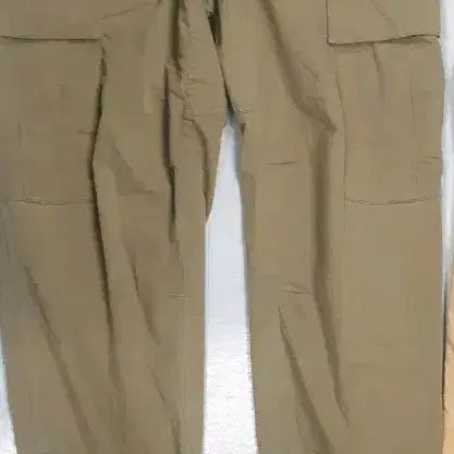 [BUNJANG] New Era Cargo Jogger Pants Khaki (M) / 뉴에라 카고 조거팬츠 카키 m사이즈