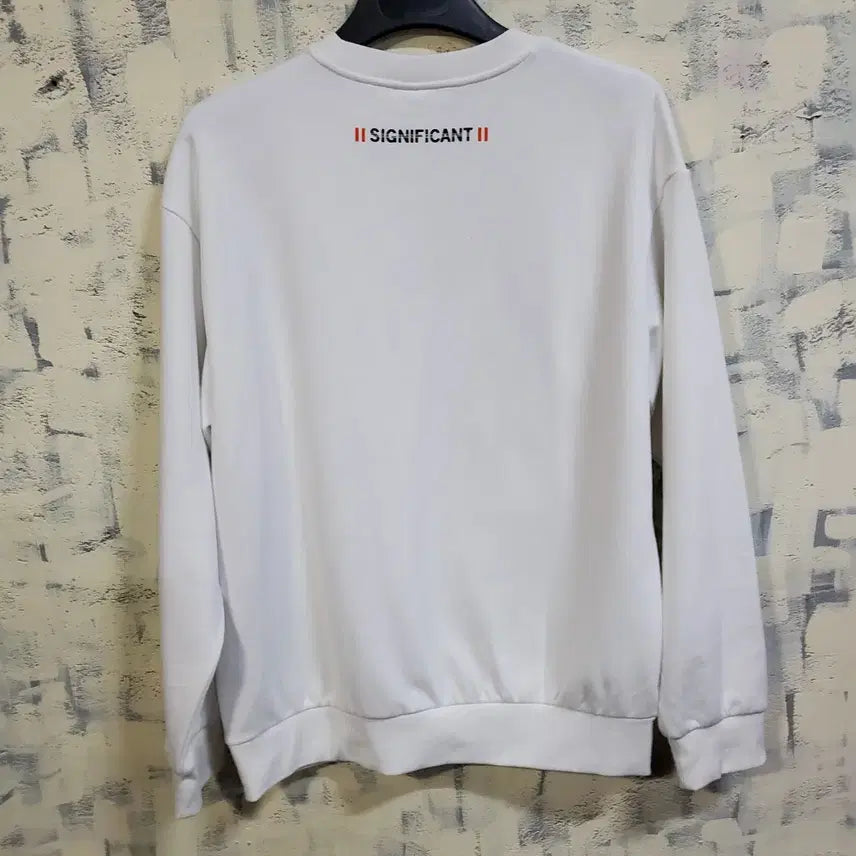 [BUNJANG] SIGNIFICANT White Fleece Printed Sweatshirt 100 / (새상품)SIGNIFICANT 기모 흰색 프린팅 맨투맨 티셔츠 100
