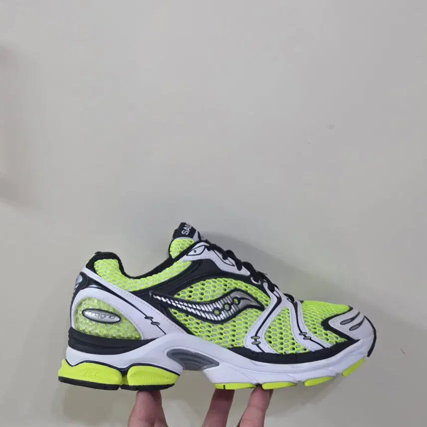 [BUNJANG] Saucony Progrid Triumph 4 OG Yellow Silver / [275] 써코니 프로그리드 트라이엄프4 OG 옐로우실버ㅡ단종매물