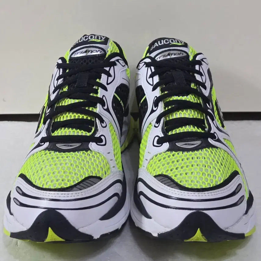 [BUNJANG] Saucony Progrid Triumph 4 OG Yellow Silver / [275] 써코니 프로그리드 트라이엄프4 OG 옐로우실버ㅡ단종매물