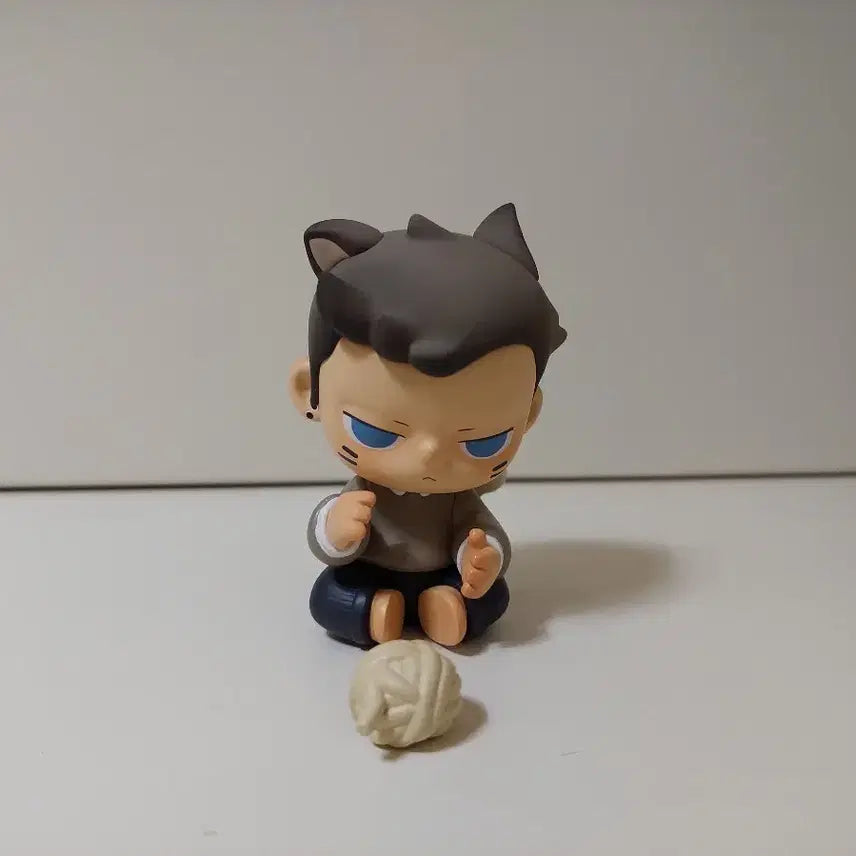[BUNJANG] POP MART Kubo 24/7 Time With You - Mine Figure / 팝마트 쿠보 24/7 너와의 시간 - 내꺼야 피규어
