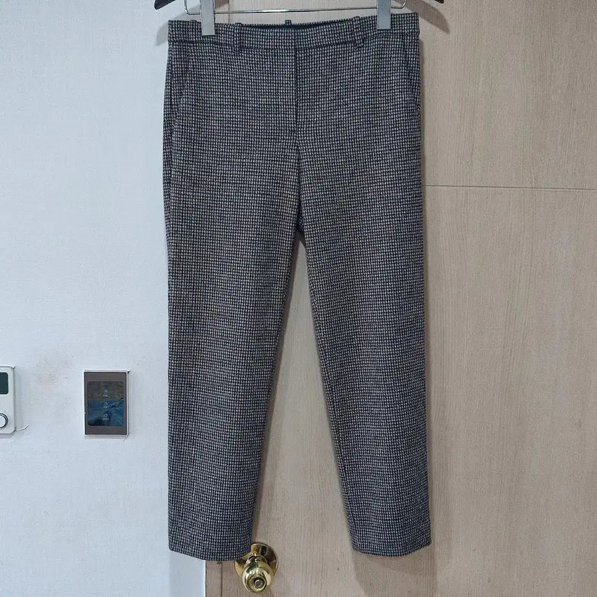 [BUNJANG] Theory 2021 Houndstooth Check Spandex Slacks / 띠어리2021 하운드투스 체크 스판슬랙스 바지 66