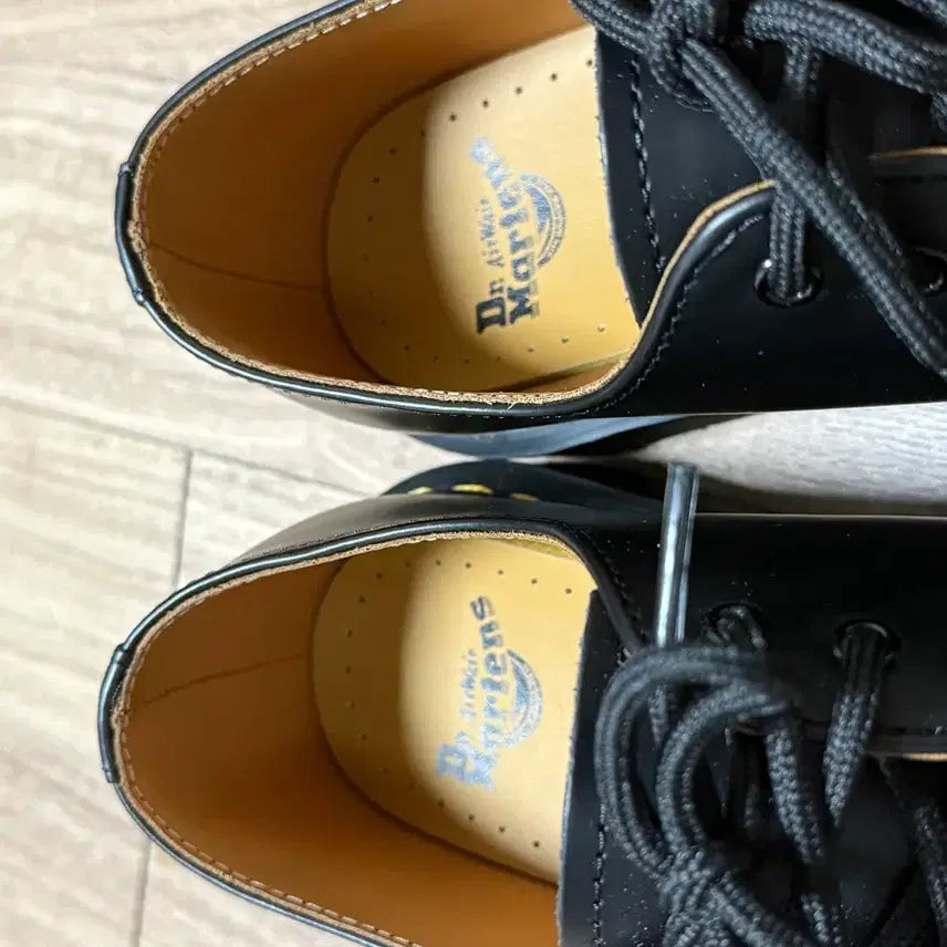 [BUNJANG] Dr. Martens 1461 3-Eye Shoe 240 / 닥터마틴 1461 3 eye shoe 240