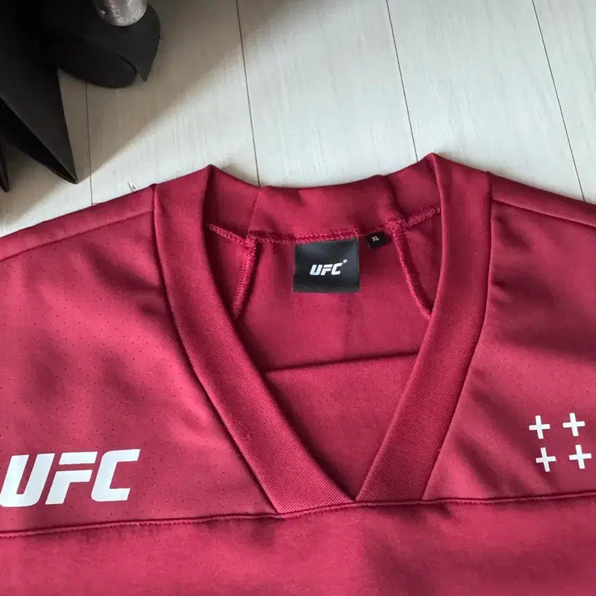 [SOLD OUT] UFC Undeniable Force 풋볼져지 xl (110)