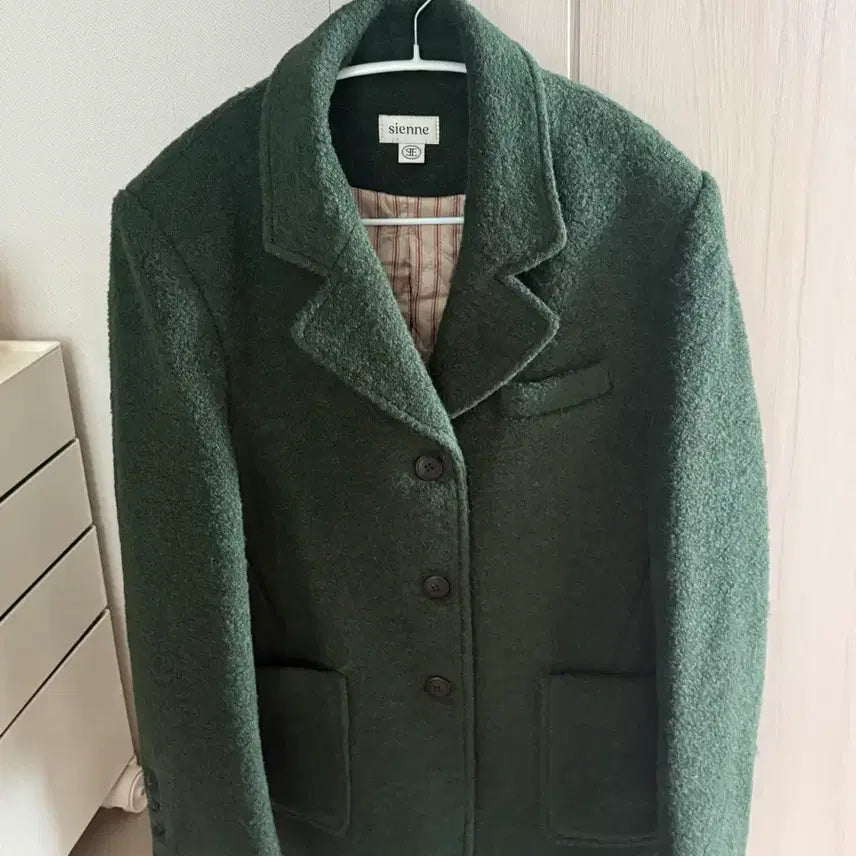 [BUNJANG] SIENNE Lincoln Padded Jacket Green / sienne 링컨패디드 자켓(그린색상)