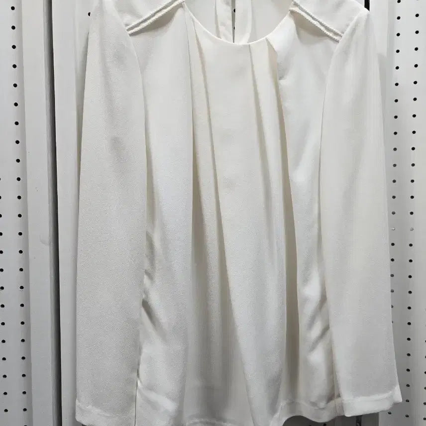 [BUNJANG] It Misha White Blouse / (1273)it미샤 화이트 블라우스