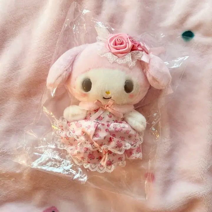 [BUNJANG] Sanrio Lady My Melody Rose Pink Mascot Plush / 산리오 레이디 마이멜로디 로즈 장미 핑크 마스코트 인형