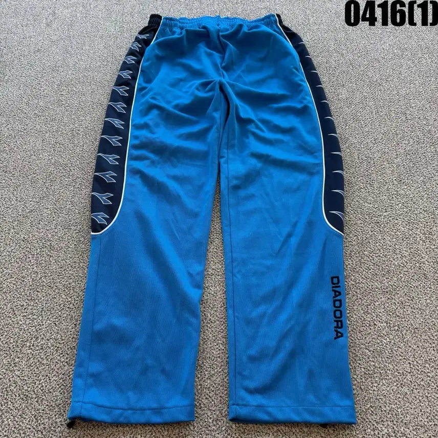 [SOLD OUT] 디아도라 블루 트랙 팬츠 100