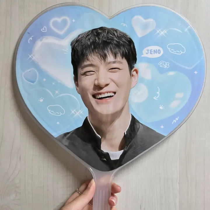 [BUNJANG] NCT Dream Jeno Uchiwa / 엔시티드림 제노 블랙펜타곤님 우치와 양도합니다 드림쇼 콘서트 nct