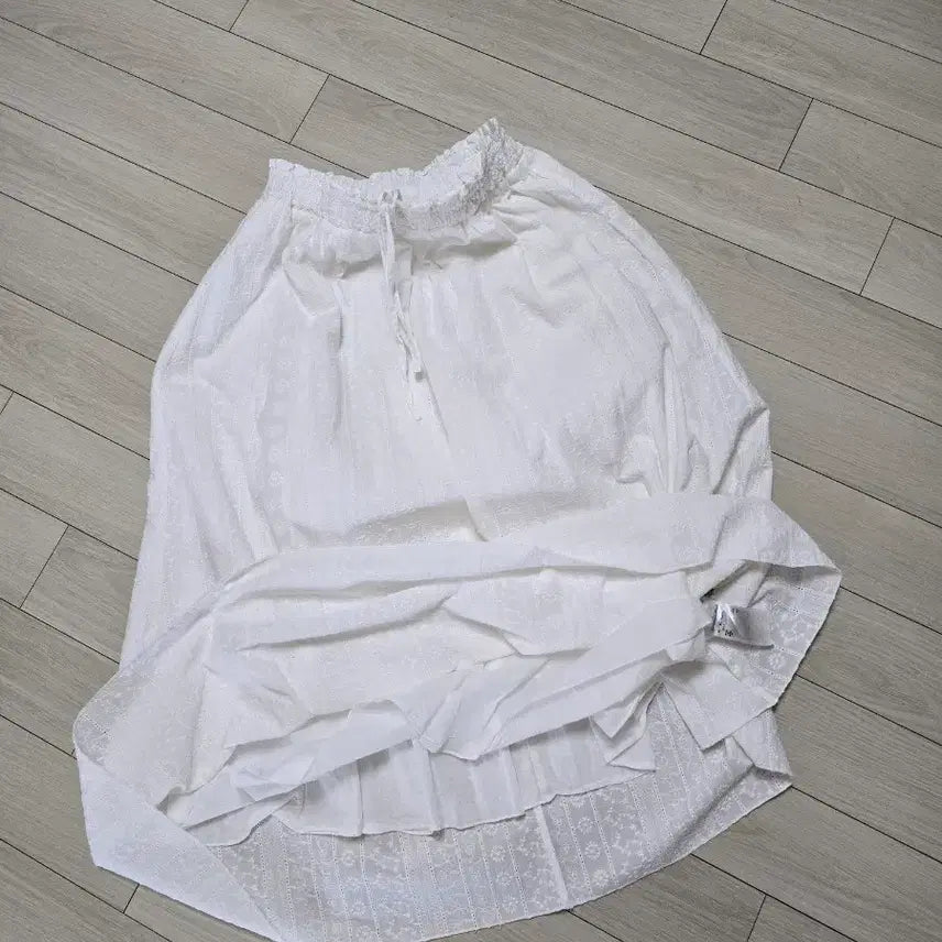 [SOLD OUT] 사만사모스 화이트 레이스 스커트/화이트 롱스커트 /프리사이즈