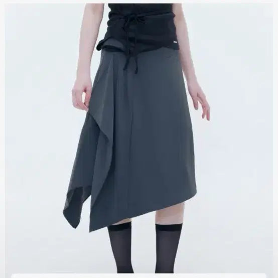 [SOLD OUT] 미세키서울 미디스커트