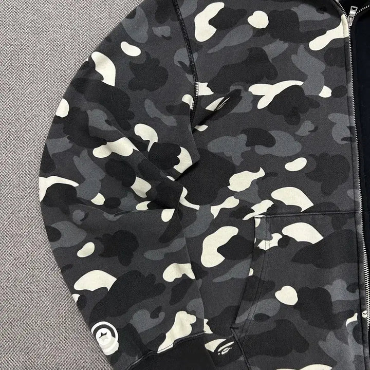 [BUNJANG] BAPE Asura Camo Shark Hoodie (2XL) / (한글택)베이프 반반 아수라 카모 샤크 후드집업(2XL)