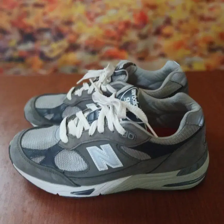 [BUNJANG] New Balance 991 Made in UK Sneakers / 뉴발란스 991 메이드인 UK 250