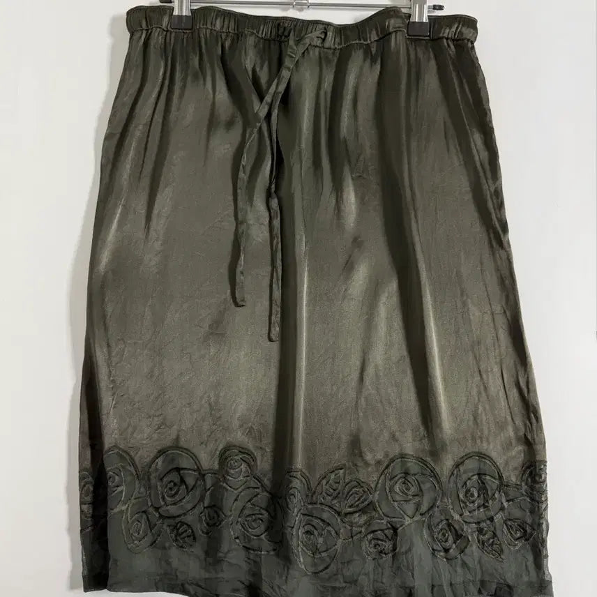 [BUNJANG] Vintage Natural Silk Viscose Blend Midi Skirt - Dark Khaki / 빈티지 천연 실크 비스코스 소재 미디스커트 다크카키 르네상스 페어리