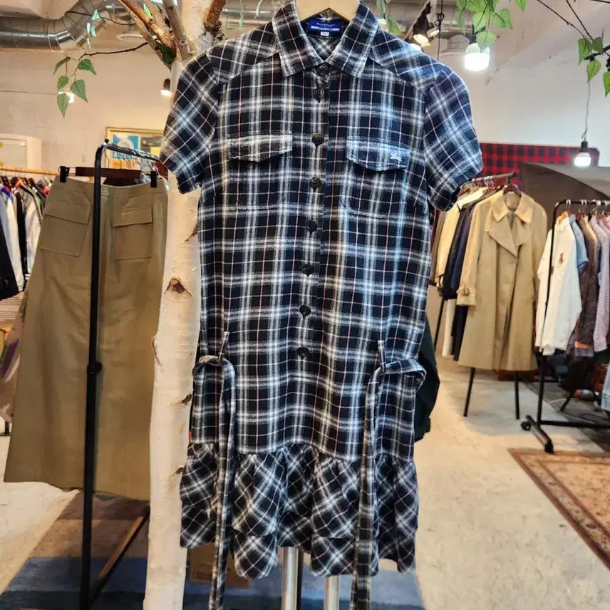 [BUNJANG] Burberry Blue Label Flannel Check Collar Short Sleeve Dress / BURBERRY 버버리 블루라벨 플라넬 체크카라 반팔 원피스