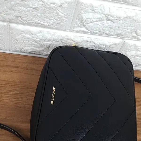 [BUNJANG] Jill Stuart Mini Crossbody Bag / 질스튜어트 미니 크로스백