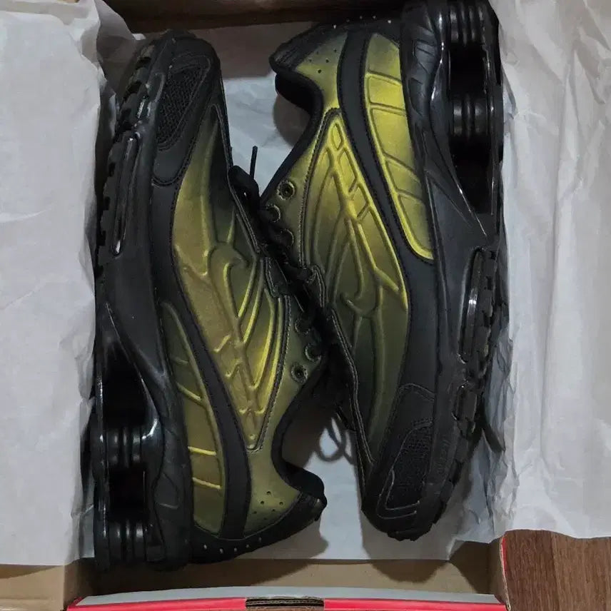 [SOLD OUT] 나이키 샥스 라이드 2 블랙 카고 카키