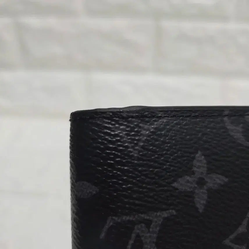 [BUNJANG] Louis Vuitton Monogram Eclipse Wallet / [S급/정품]루이비통 모노그램 이클립스 지갑